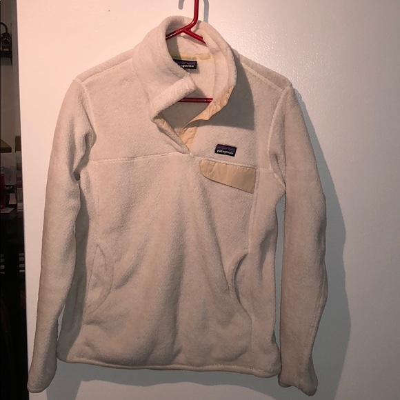 Patagonia Sweaters - Patagonia white fleece pullover